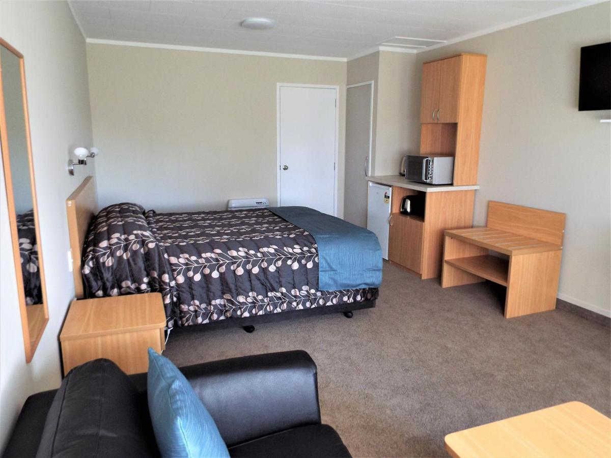 Turangi Bridge Motel Bagian luar foto